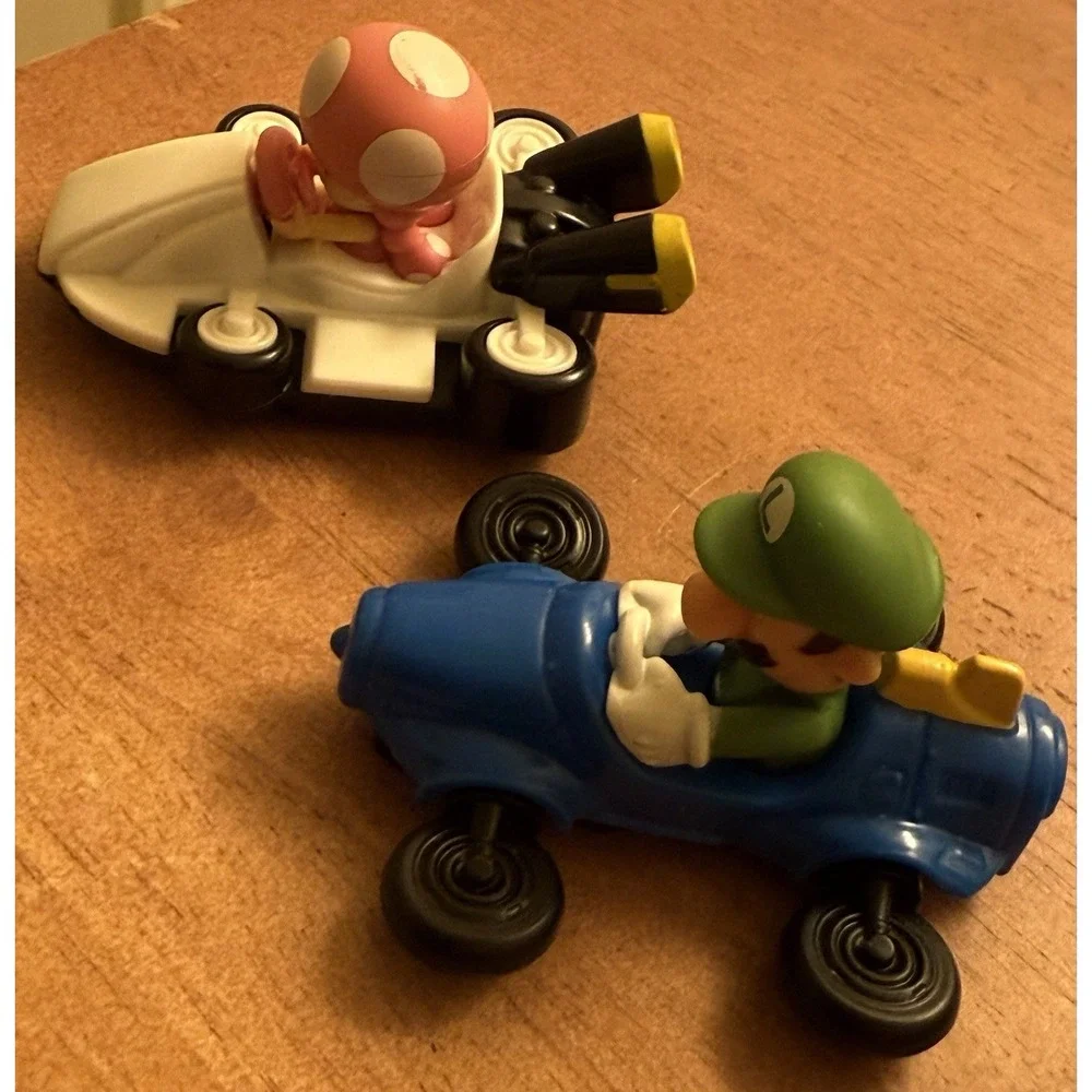 McDonalds Super Mario Kart‎ Toys Luigi and Toadette Happy Meal Toy